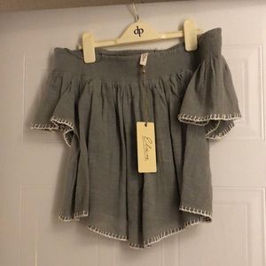 Off-the-shoulder Top